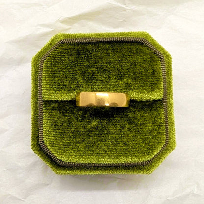 22ct Yellow Gold Band