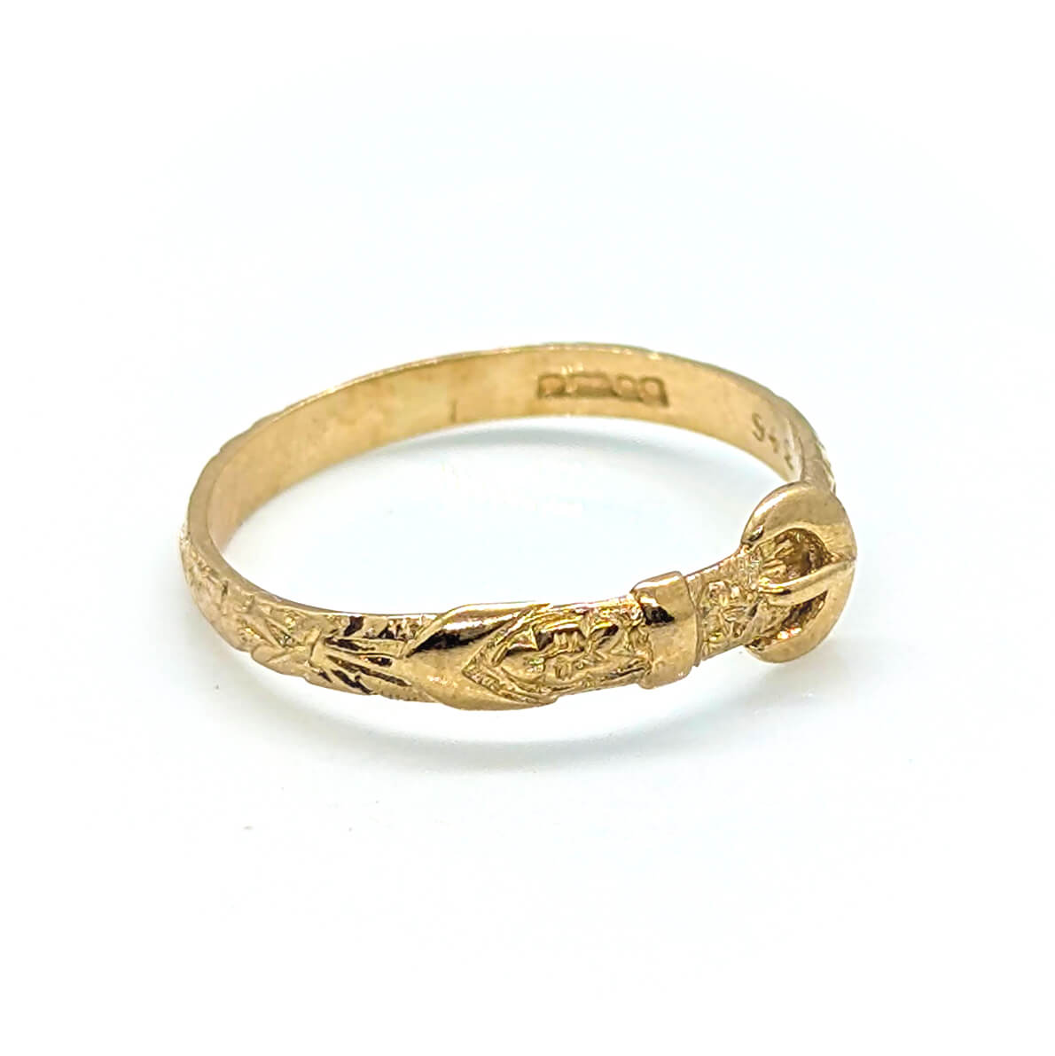 9ct Yellow Gold Detailed Belt Buckle Ring