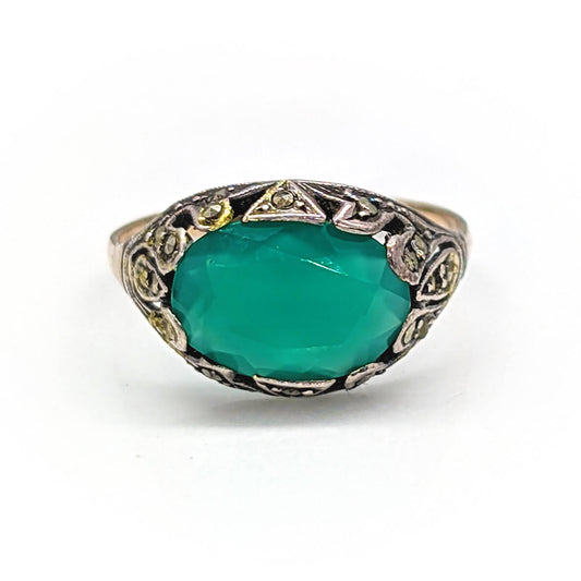 9ct Yellow Gold Chrysoprase and Marcasite Ring