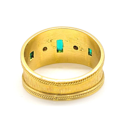 18ct Yellow Gold Emerald and Diamond Etruscan-Style Ring