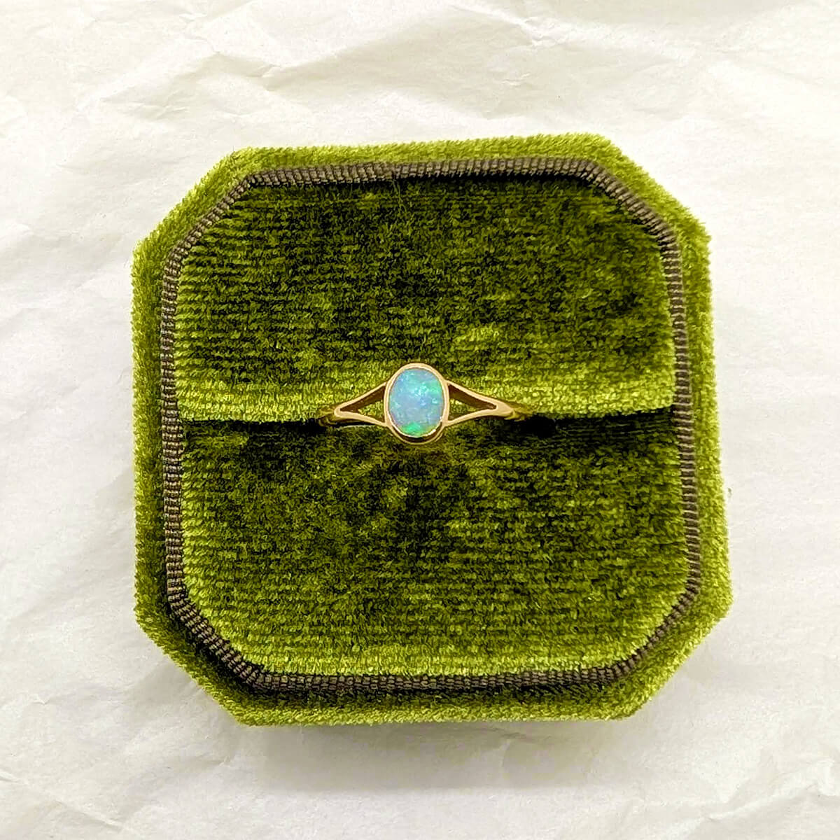 18ct Yellow Gold Bezel Set Opal Ring