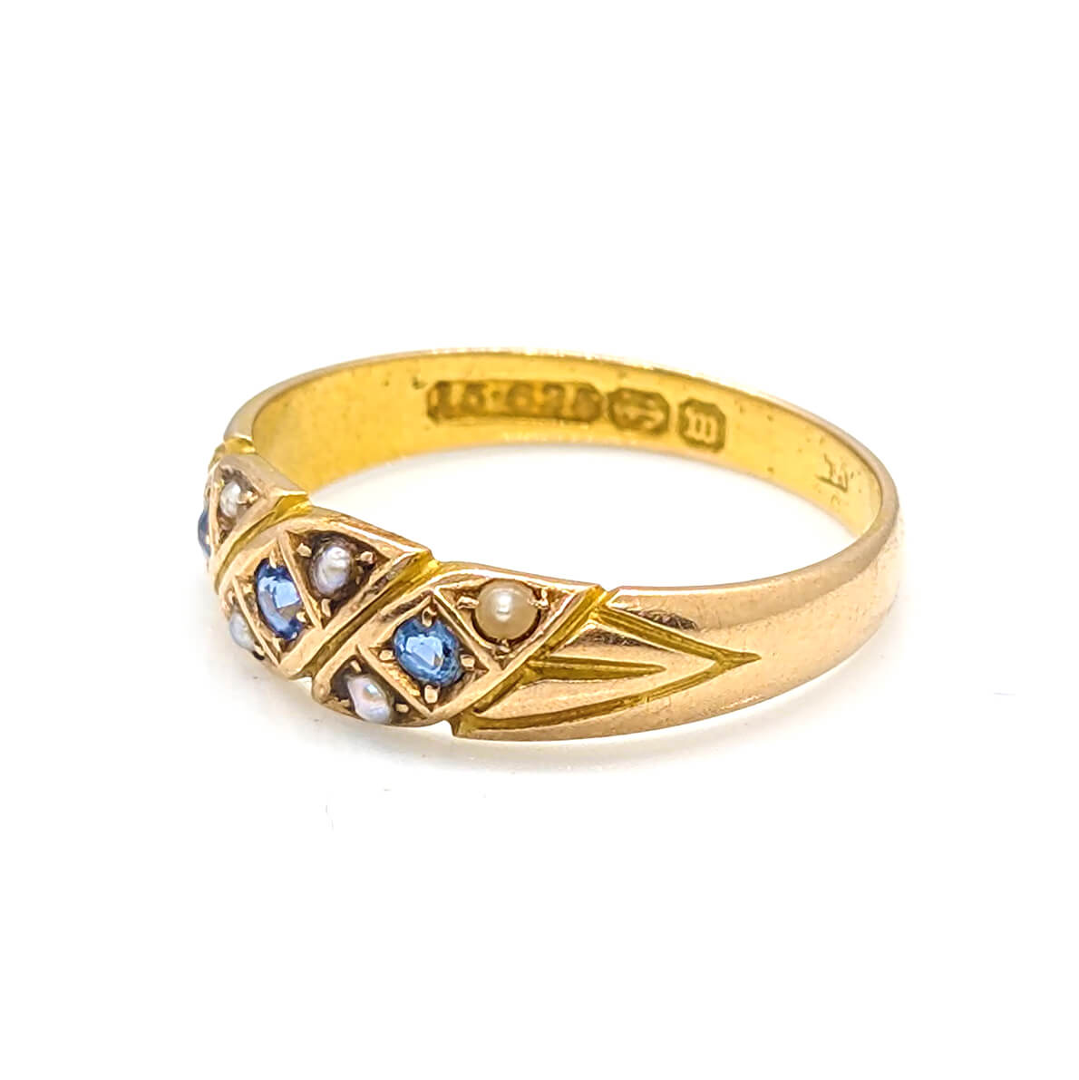 15ct Yellow Gold Sapphire and Pearl Ring